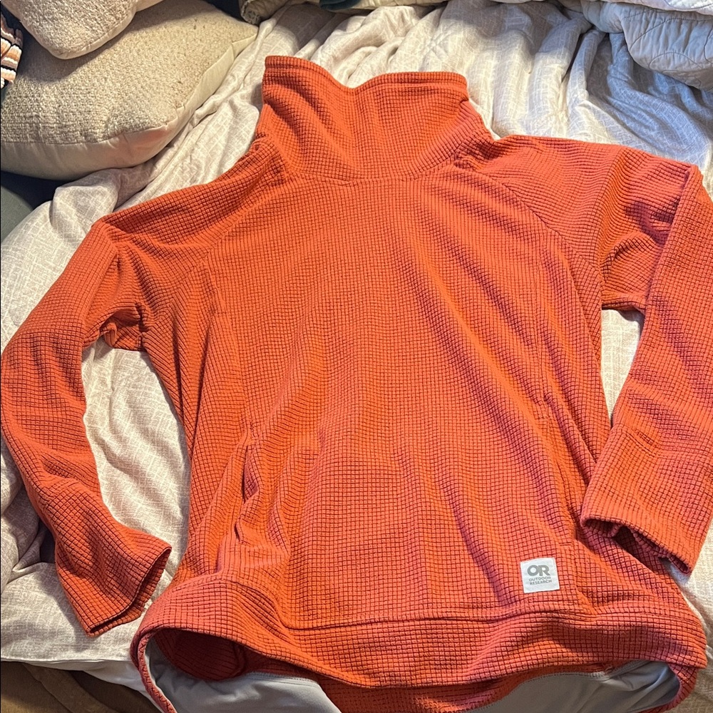 Outdoor Research Vibrant coral pink Grid Pullover